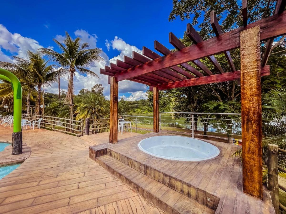 Apartamento Pontal Do Lago Caldas Novas Kültér fotó